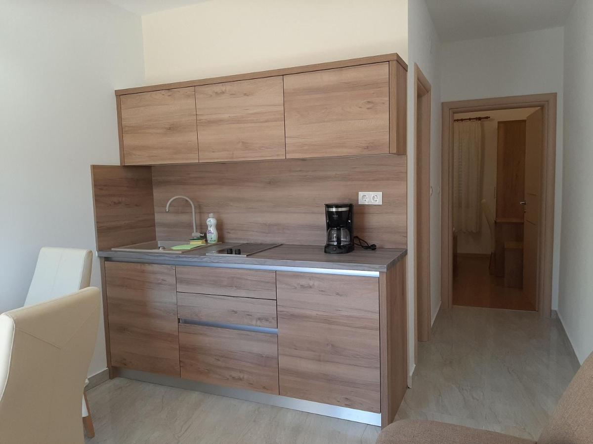 Apartments Edo Novalja Bagian luar foto